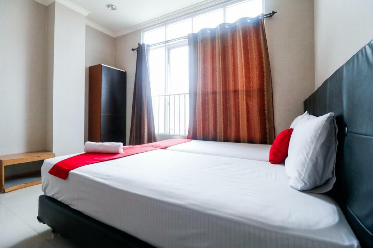 Hotel Reddoorz @ Ranotana Manado Extérieur photo
